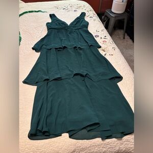 Lulus green tiered maxi dress, Large, NWT
